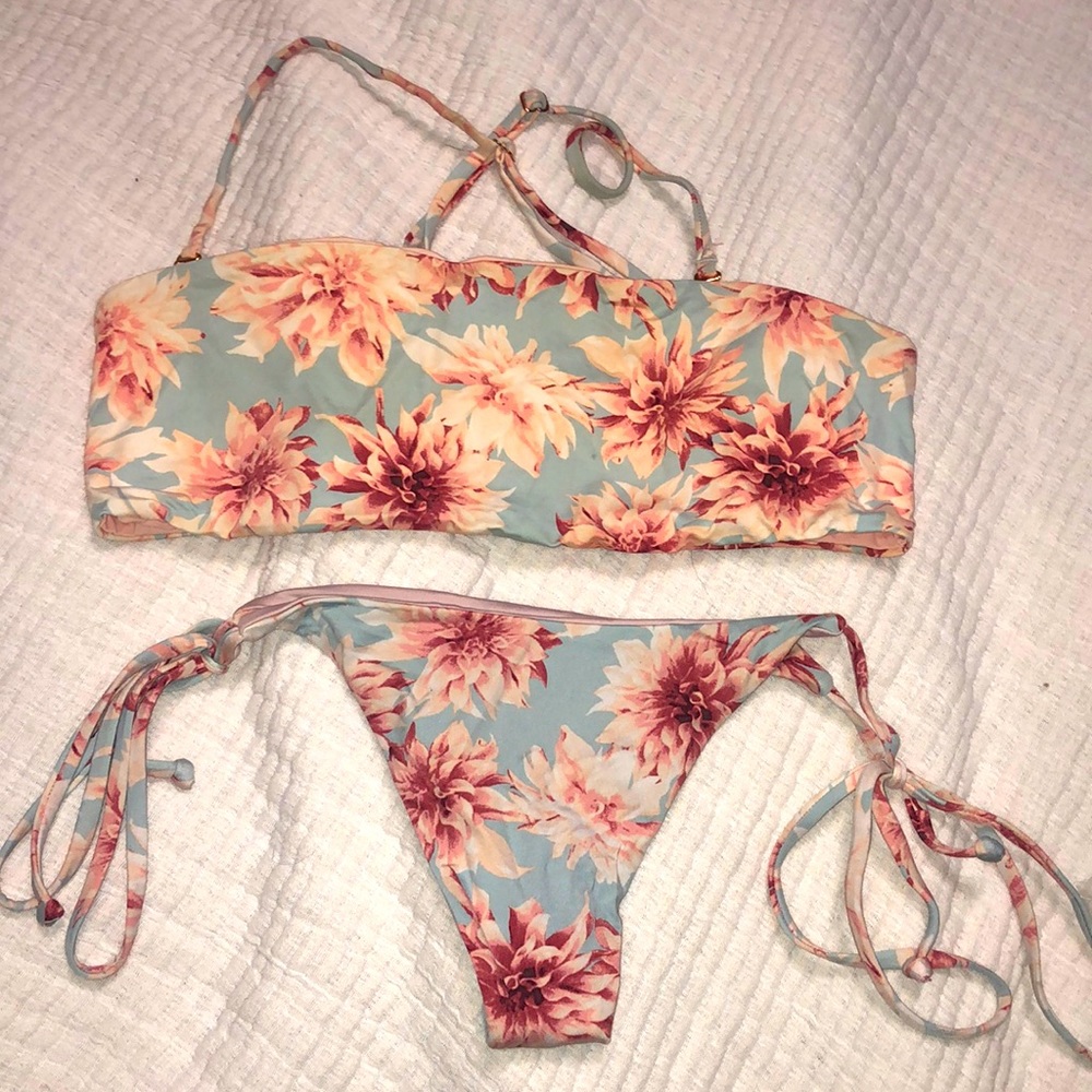 Frankies set in peony size medium